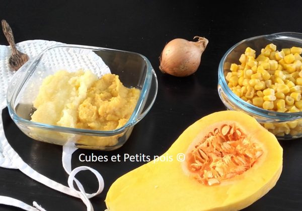 Recette pour bébé de purée de butternut et maïs au blanc de poulet dès 12  mois vidéo - Cubes & Petits pois